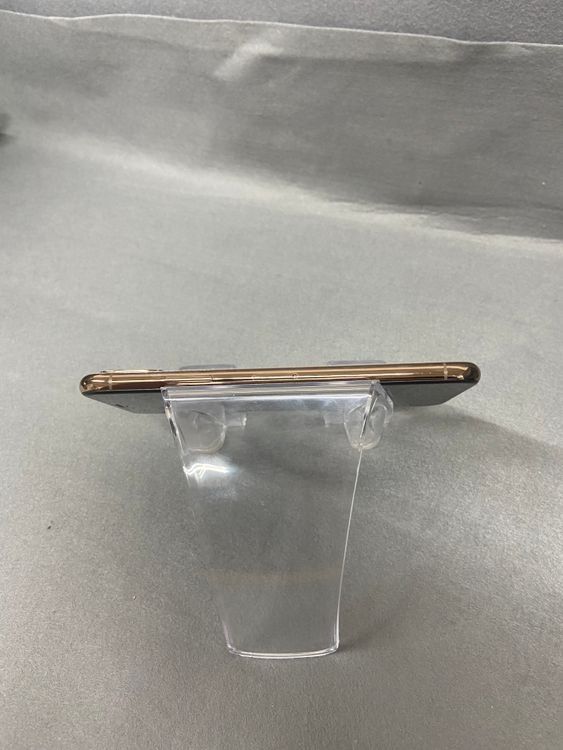 ���� ������ SIM�ե꡼ iPhoneXS��512GB ������ɿ�