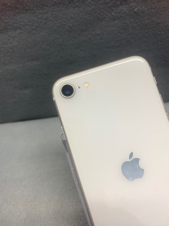 Ķ���ʡ������ǡ�SIM�ե꡼��iPhoneSE ��3���塡 64GB �������饤�ȿ�