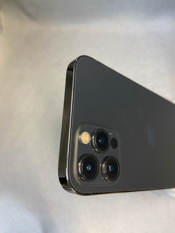 ���ʡ������ǡ�SIM�ե꡼��iPhone12 pro 256GB ���졼��