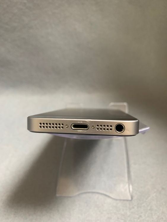   SIMե꡼ iPhoneSE 1 32GB ڡ쥤