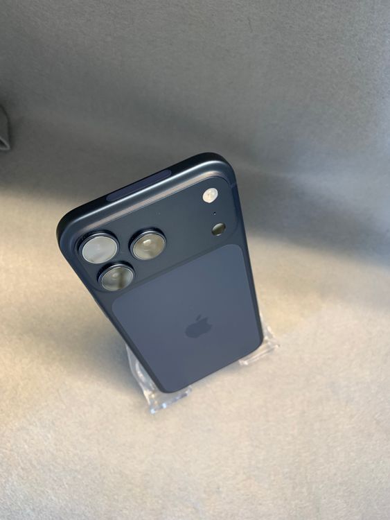 Ķ���� Apple���ȥ��� SIM�ե꡼ iPhone17 Pro Max 256GB �֥롼��