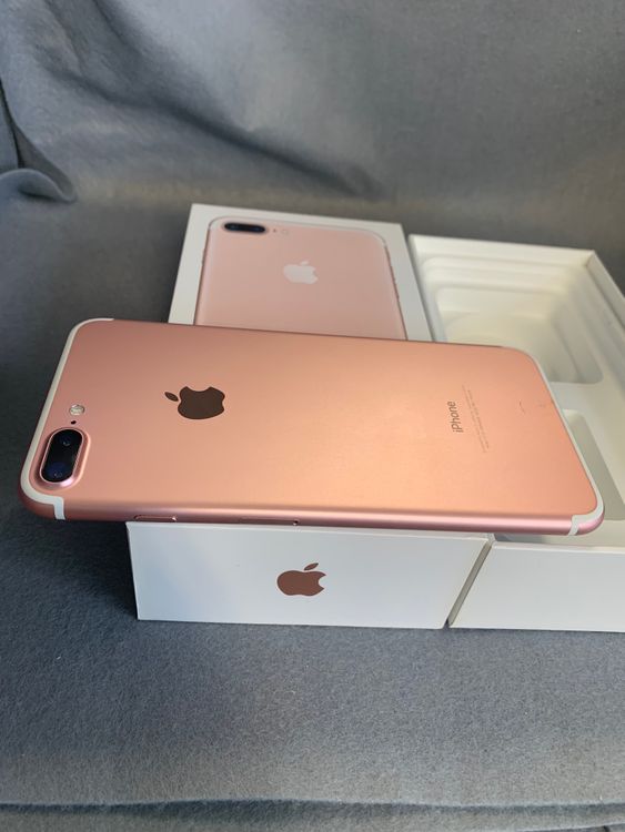 ���ʡ������ǡ�SIM�ե꡼��iPhone7 Plus 128GB ������������ɿ�