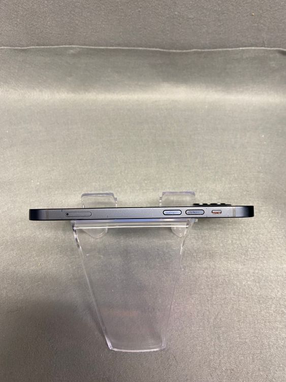 ���ʡ������ǡ�SIM�ե꡼��iPhone 12 64GB �֥�å���