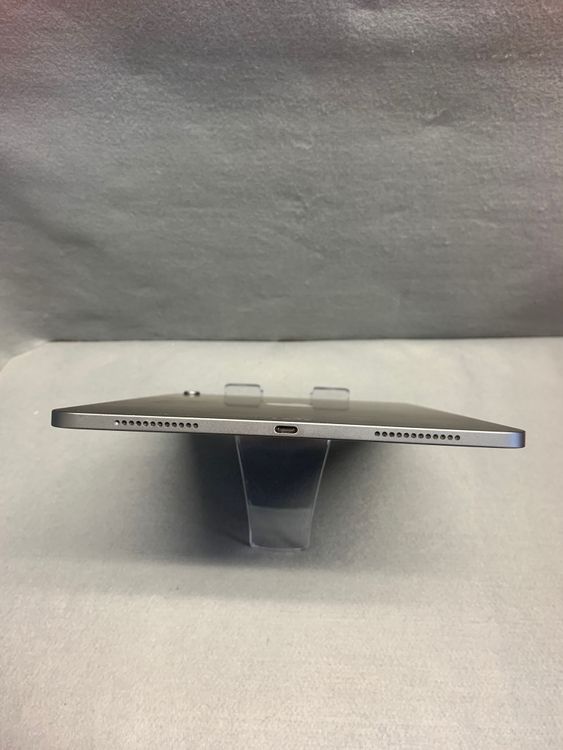 ���� ������ iPad Air ��5���� 10.9����� 64GB Wi-Fi�� ���ڡ������졼��