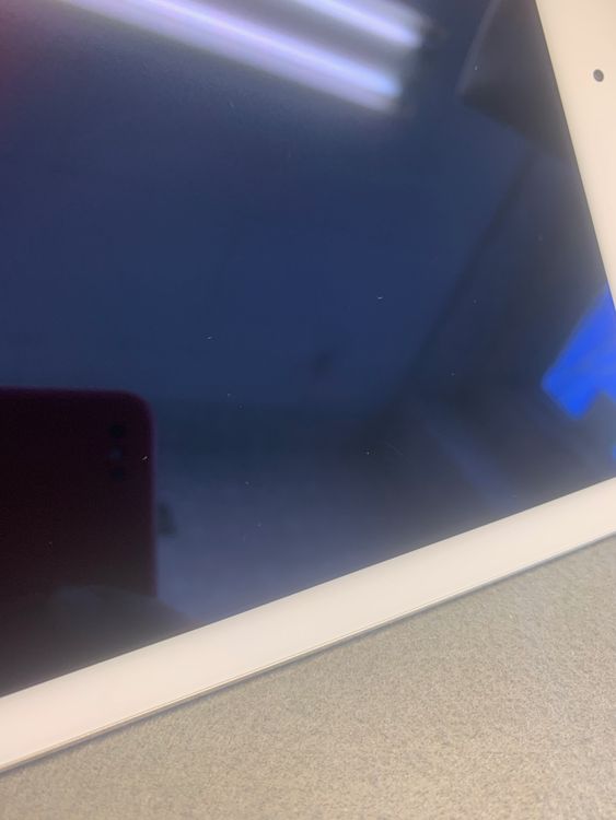 ���� ������ SIM�ե꡼ iPad Air ��2���� 32GB Cellular�� ����С���