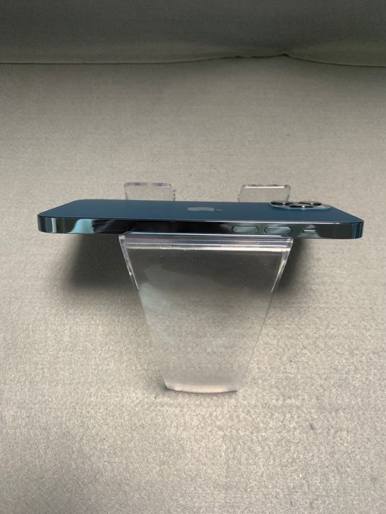 Ķ���� ������ SIM�ե꡼ iPhone12 Pro 128GB �ѥ��ե��å��֥롼��