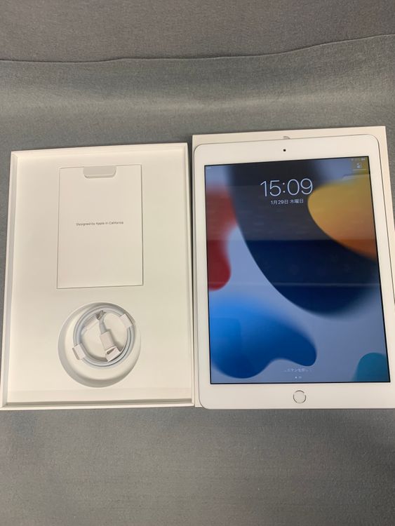 ���� SIM�ե꡼ iPad ��6���� 32GB Wi-Fi+Cellular�� ����С���