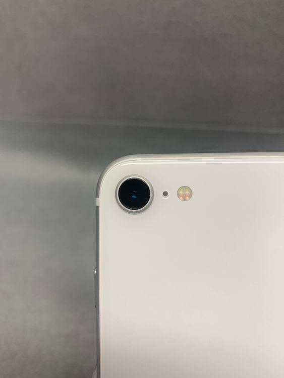 ������š������ǡ�SIM�ե꡼��iPhoneSE ��2���塡 128GB �ۥ磻�ȿ�