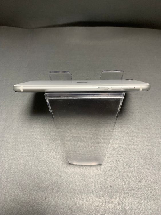 ���� ������ SIM�ե꡼ iPhoneSE ��2���� 64GB �ۥ磻�ȿ�