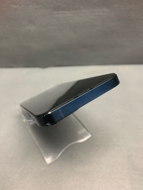 ��� ������ SIM�ե꡼ iPhone13 256GB �ߥåɥʥ��ȿ�