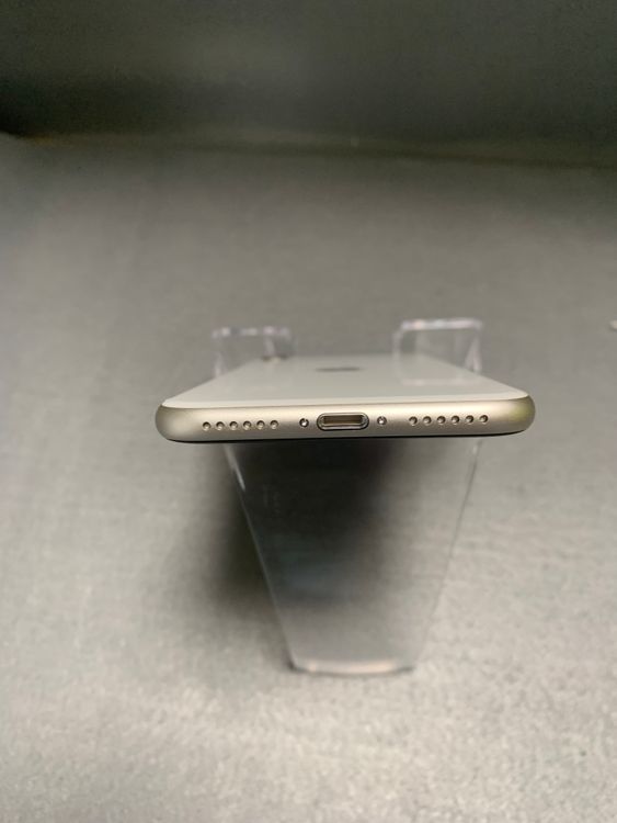 Ʊ  SIMե꡼ iPhoneSE 3 64GB 饤ȿ