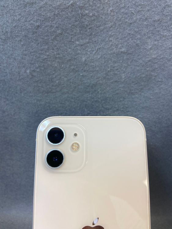 Ķ���� ������ SIM�ե꡼��iPhone12  64GB �ۥ磻�ȿ�