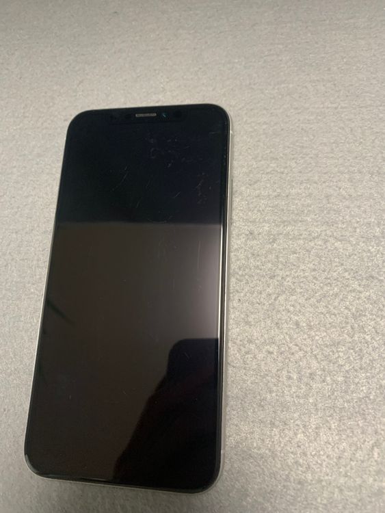 ������� ������ SIM�ե꡼ iPhoneX 64GB ����С���