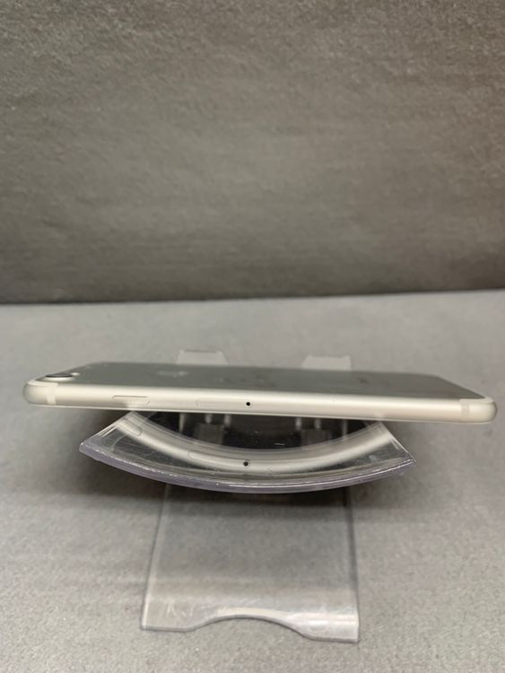 ���� ������ SIM�ե꡼ iPhone7 128GB ����С���