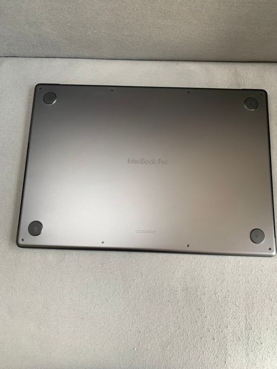 Ķ���ʡ�MacBook Pro 2023ǯ��16�������M3pro 36GB/1TB
