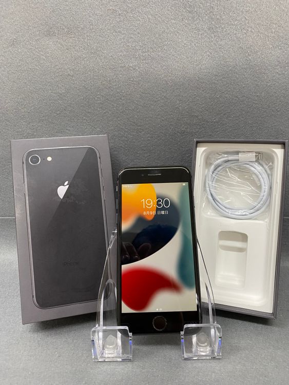 ���� ������ SIM�ե꡼ iPhone8 ��256GB�����ڡ������쥤��