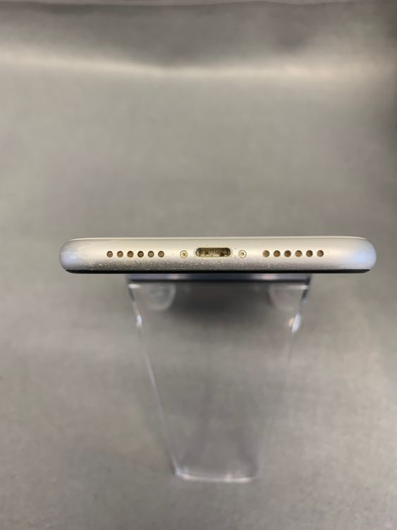 ���ʡ������ǡ�SIM�ե꡼��iPhone XR 64GB �ۥ磻�ȿ�