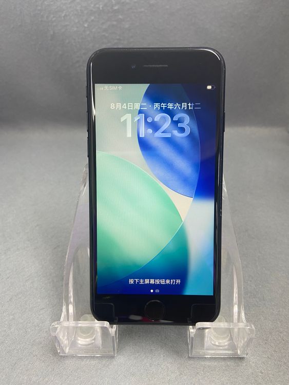 ���� ������ SIM�ե꡼ iPhone SE ��2���� 128GB ������֥롼��