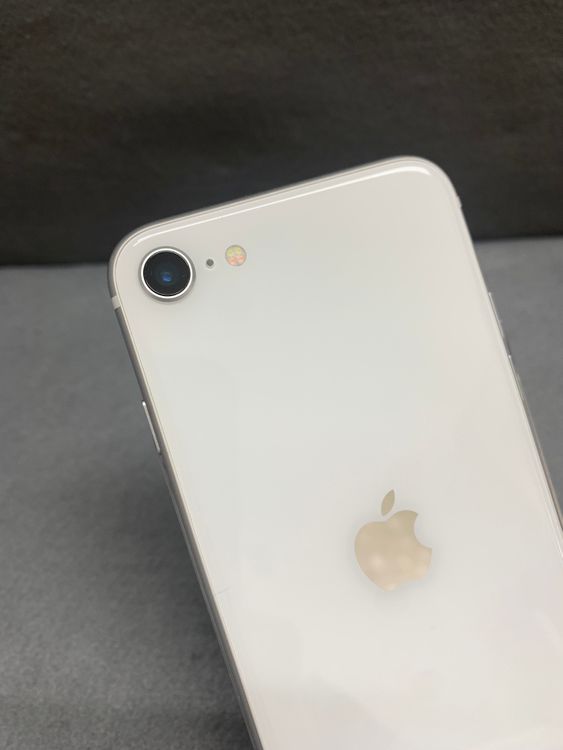 ������� Apple���ȥ��� SIM�ե꡼ iPhoneSE �裲���� 128GB �ۥ磻�ȿ�
