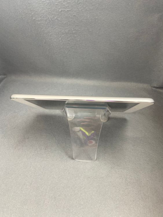 ���ʡ������ǡ�Wi-Fi �ǡ�iPad mini ��1���塡 16GB �ۥ磻�ȿ�