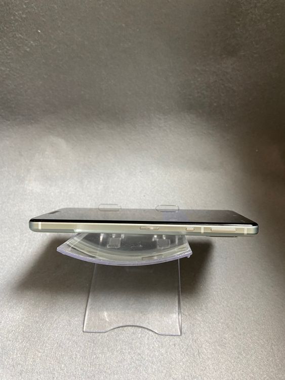 ほぼ未使用品 SIMフリー AQUOS sense 5G 64GB オリーブシルバー色