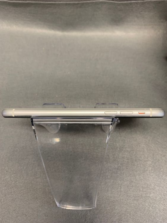 ���ʡ������ǡ�SIM�ե꡼��iPhone XR 64GB �ۥ磻�ȿ�