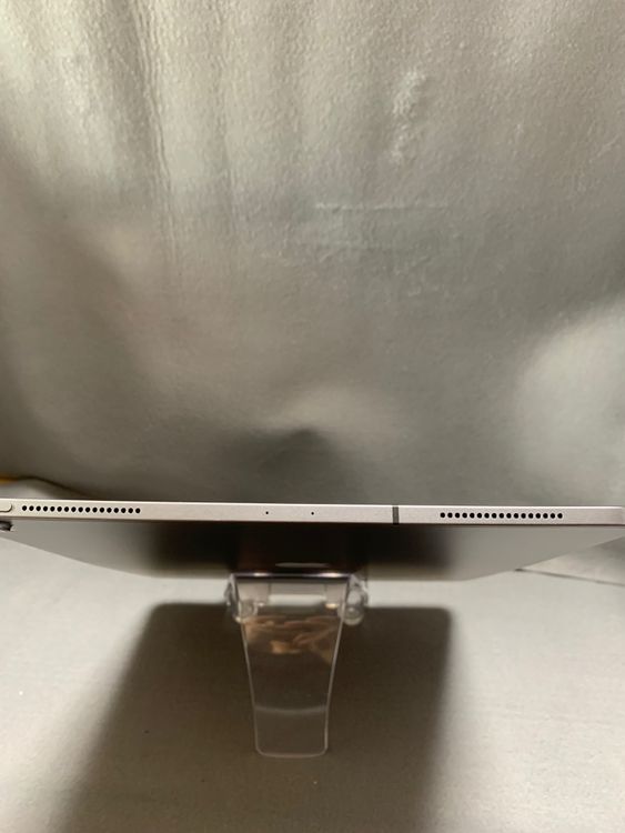 Ķ iPad Pro  3 12.9 256GB Wi-Fi + Cellular