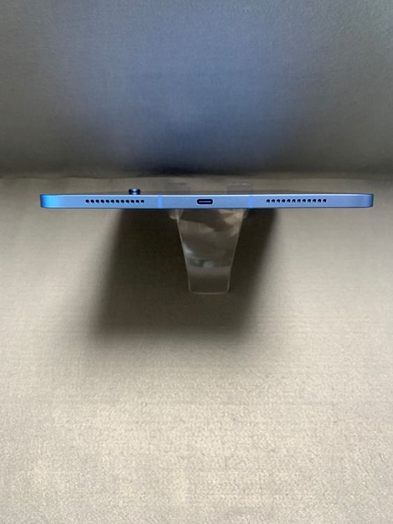 �ۤ�̤���� SIM�ե꡼ iPad ��10���� 64GB WiFi+Cellular�� �֥롼��