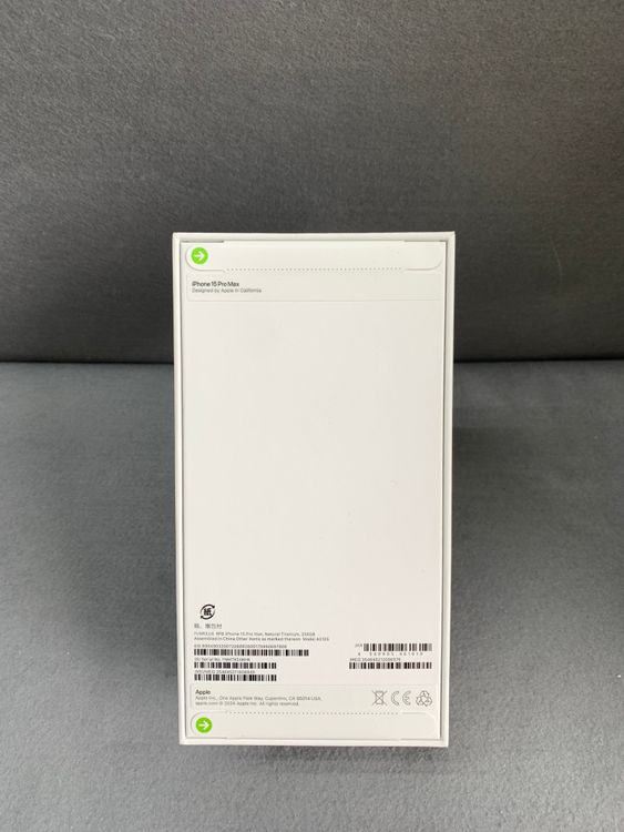 ̤���� Apple ���ȥ��� SIM�ե꡼��iPhone15 Pro Max 256GB
