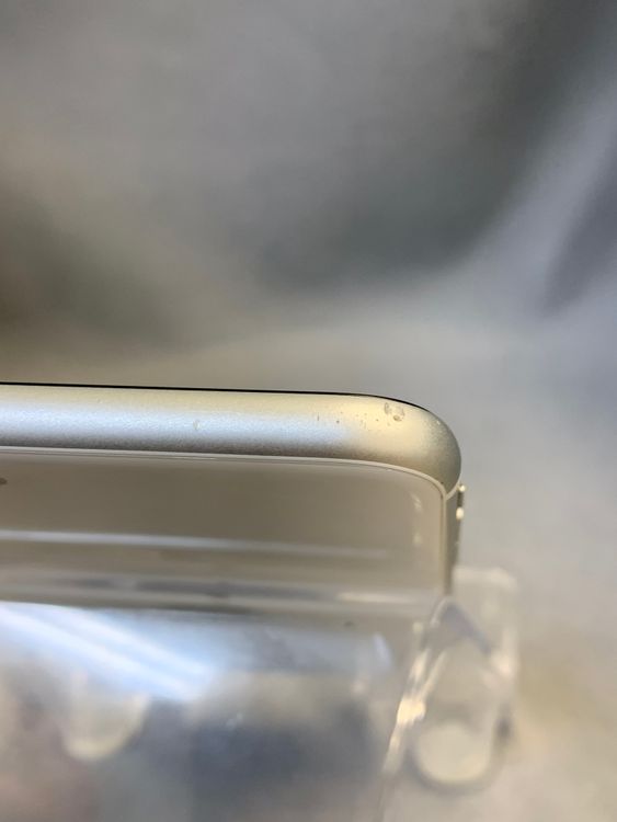 ����ʡ������ǡ�SIM�ե꡼��iPhoneSE ��2���塡 64GB �ۥ磻�ȿ�
