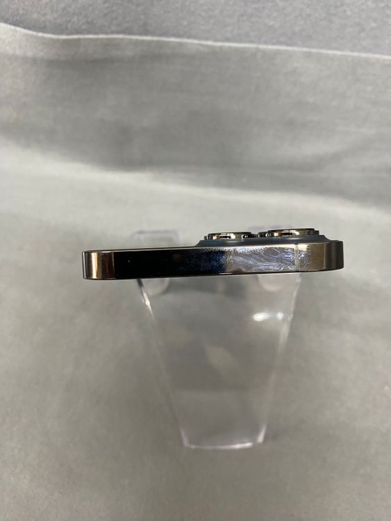 ���� ������ SIM�ե꡼ iPhone13 Pro 256GB ����ե����ȿ�