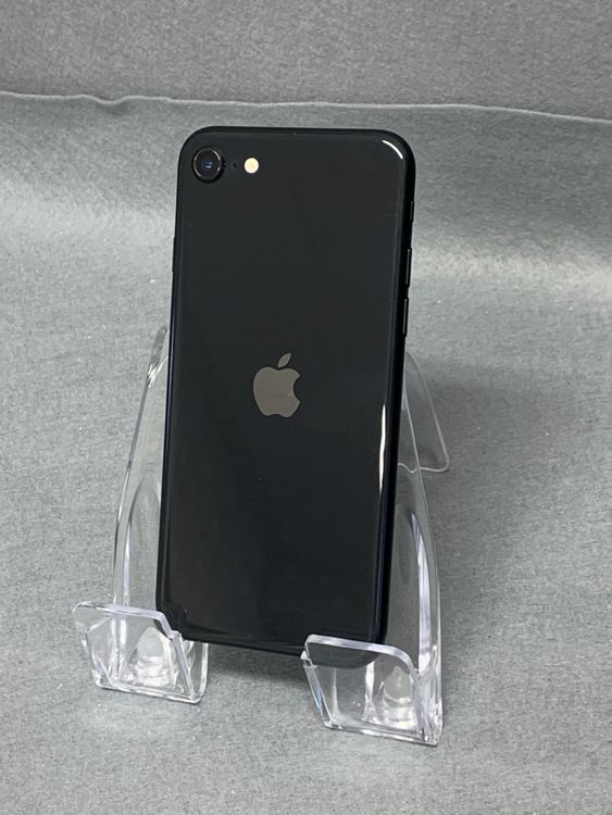 ���ʡ������ǡ�SIM�ե꡼��iPhoneSE��2���塡64GB �֥�å���