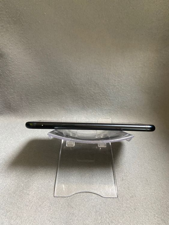 ʡǡSIMե꡼iPhoneSE 3塡 128GB ߥåɥʥȿ