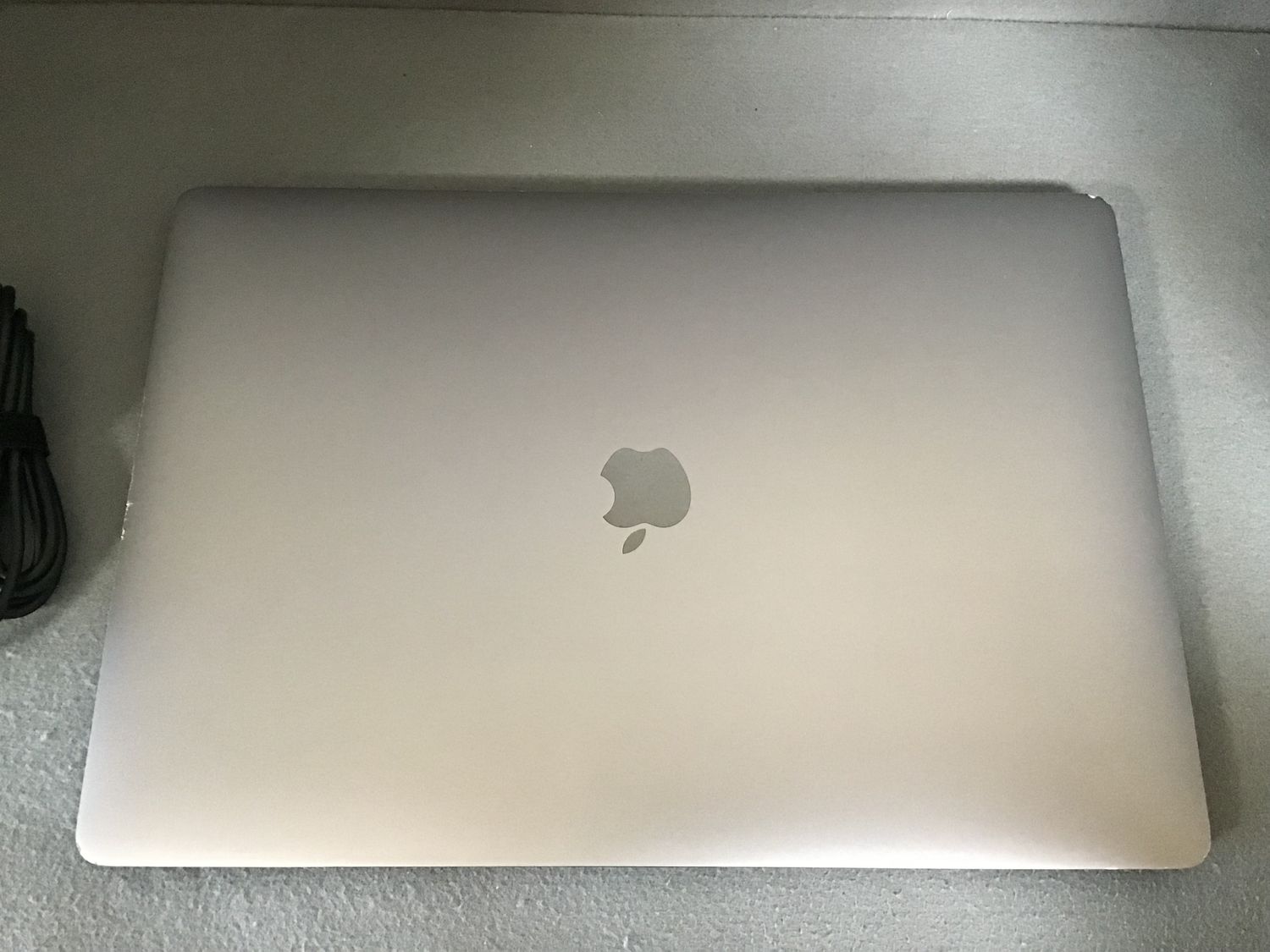 MacBook Pro スペースグレー 本体 MacBook Pro スペースグレー 本体 - メルカリ