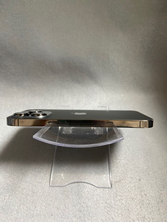 ���ʡ������ǡ�SIM�ե꡼��iPhone13 Pro 128GB ����ե����ȿ�