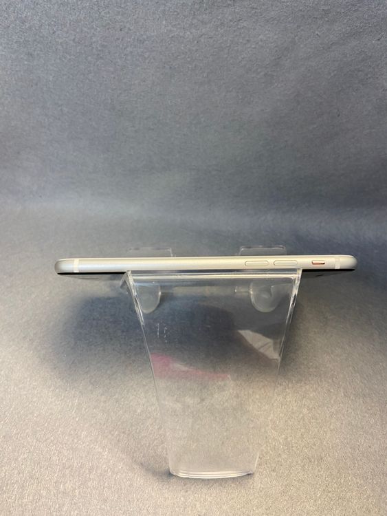 ���ʡ������ǡ�SIM�ե꡼��iPhoneSE ��2���塡64GB �ۥ磻�ȿ�