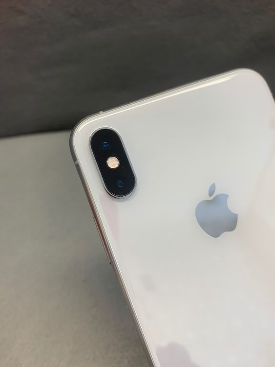 ���ʡ������ǡ�SIM�ե꡼��iPhoneXs Max 512GB ����С���