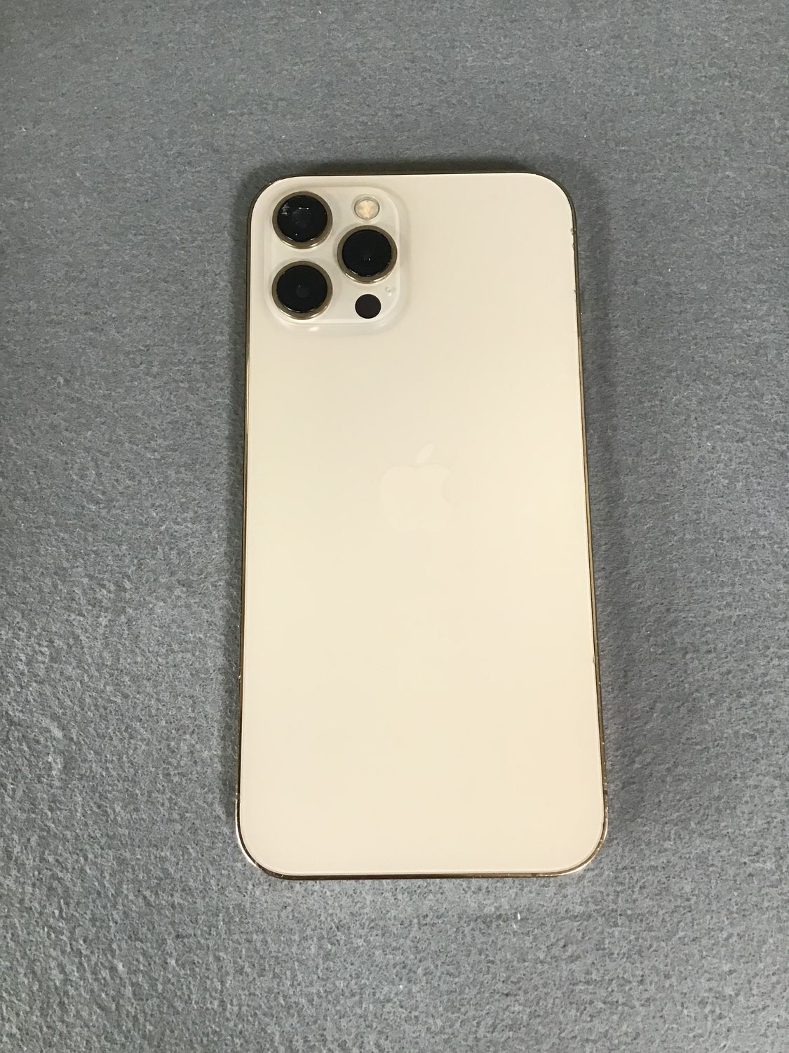 Apple - iPhone12 ProMax 256GB ゴールド ソフトバンク Amazon.com: Apple iPhone 12 Pro Max (256GB, Gold) [Locked] +