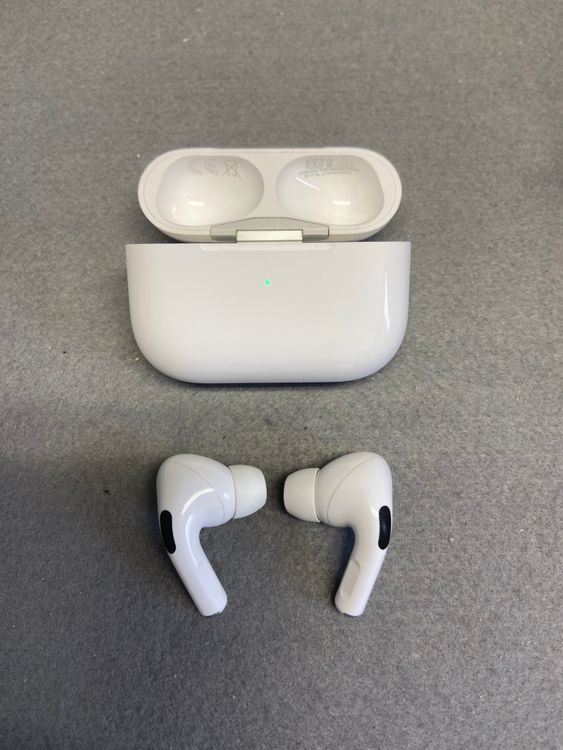 ���� Apple AirPods Pro ������� MagSafe���ť����� MLW3J/A