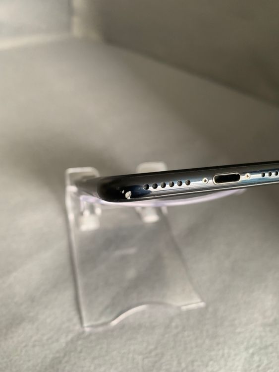 ���ʡ������ǡ�SIM�ե꡼��iPhone7 128GB �֥�å���