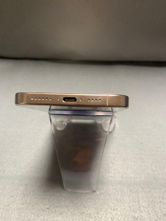 超美品 国内版 SIMフリー iPhone 16  Pro max 1TB ゴールド色