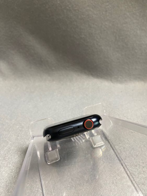 Ķ  Apple Watch Series7 Cellular 32GB 45mm