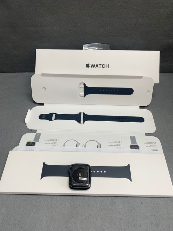 ���� Apple Watch SE ��1���� 32GB GPS��ǥ� 44mm