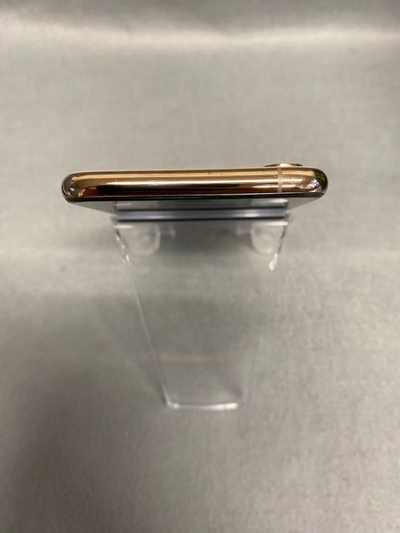 ���ʡ������ǡ�SIM�ե꡼��iPhoneXs 256GB ������ɿ�