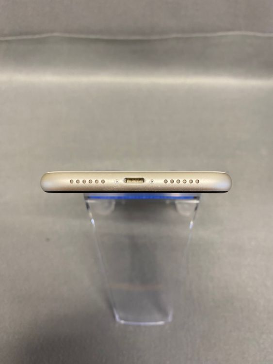 ���ʡ������ǡ�SIM�ե꡼��iPhone 11 64GB �ۥ磻�ȿ�