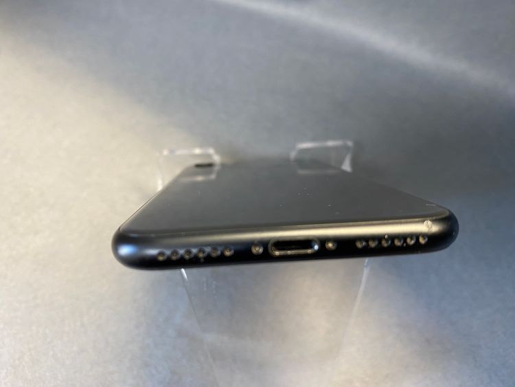 ���ʡ������ǡ�SIM�ե꡼��iPhoneSE �������� 64GB �֥�å� ��