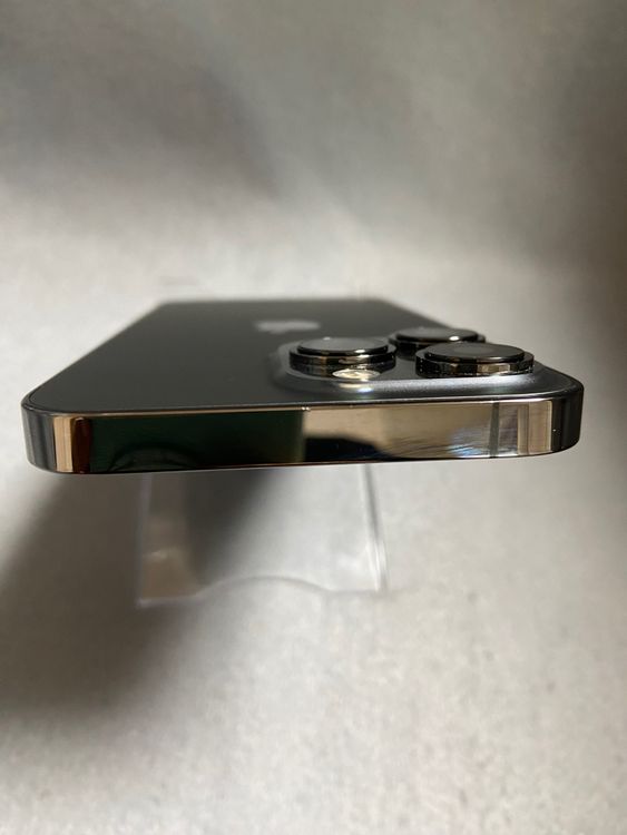 ���ʡ������ǡ�SIM�ե꡼��iPhone13 Pro 128GB ����ե����ȿ�