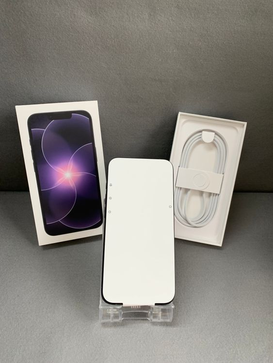 ����̤���� Apple���ȥ��ǡڸ����ݾ�ͭ���SIM�ե꡼��iPhone17e 256GB