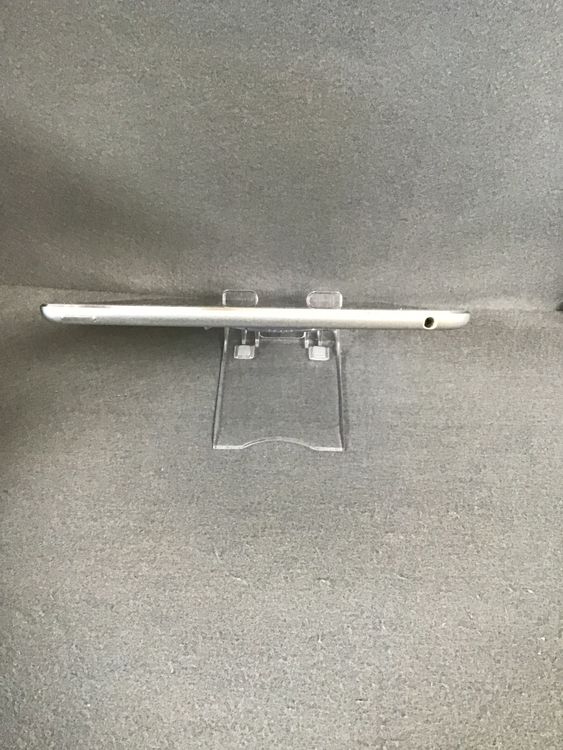   iPad mini 4 64GB WiFi С