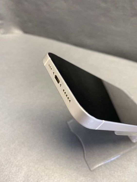 ���� ������ SIM�ե꡼ iPhone13 256GB �������饤�ȿ�